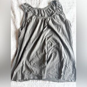MERONA, women’s grey top